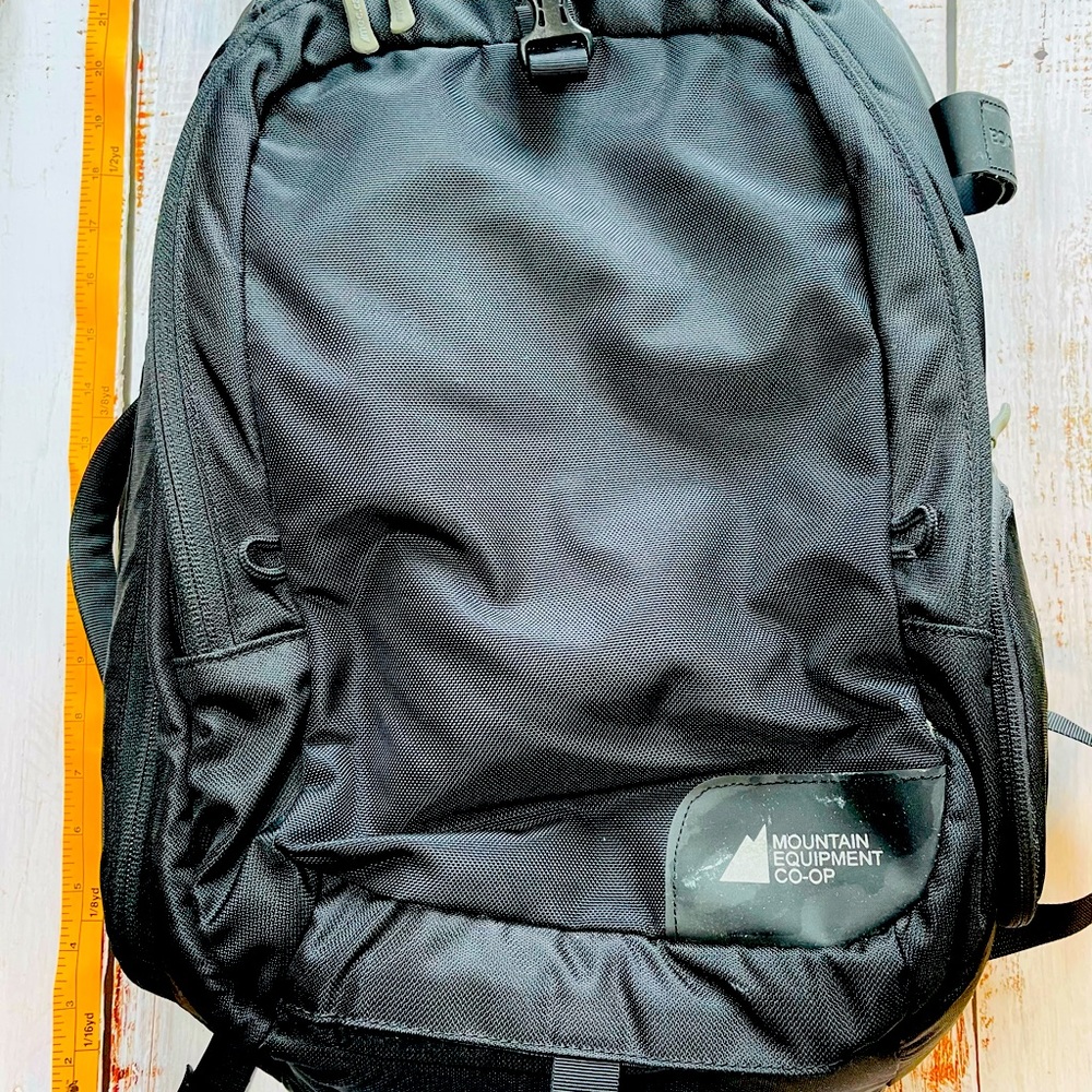 MEC Commuter Laptop Backpack